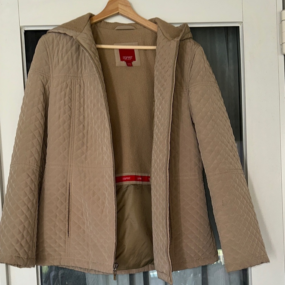 Vintage Tan Quilted Hooded Jacket, Fleece Lined, zip-up with buckles on back, Lg